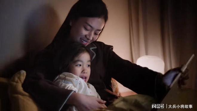 大兵小将张沐和加盟学而思学习机品牌视频宣传片拍摄(图2) 大兵小将张沐和加盟学而思学习机品牌视频宣传片拍摄(图2)